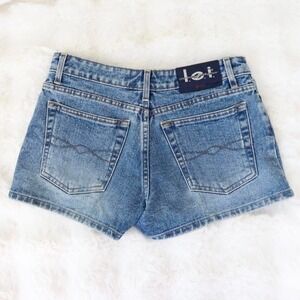 vintage lei denim shorts medium wash 90s y2k